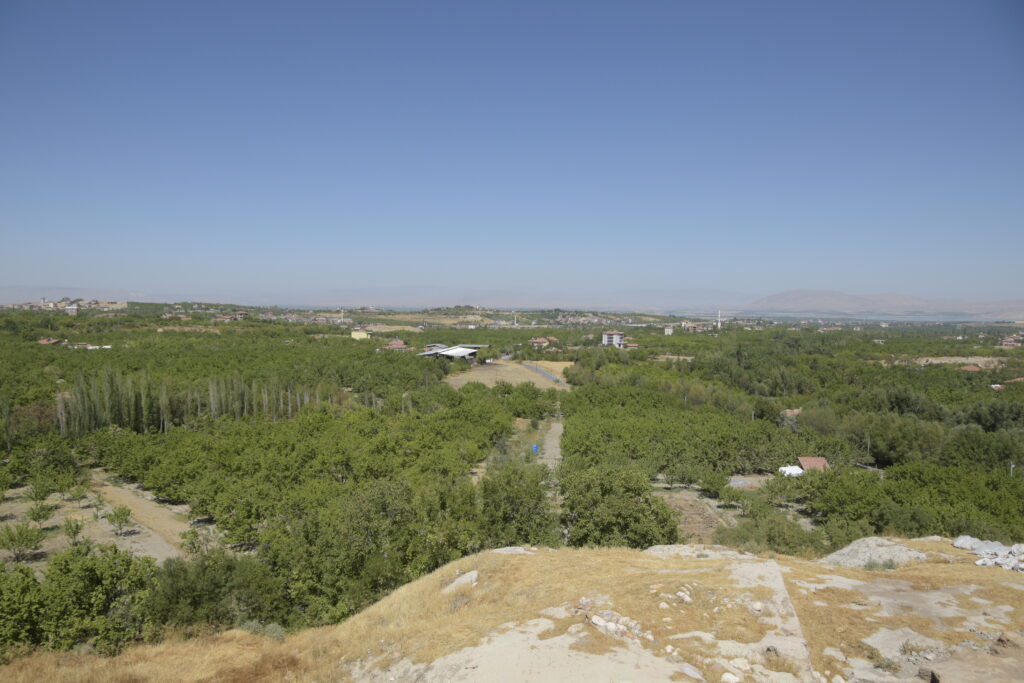 View from Arslantepe over the Malatya plain with the Euphrates in the background
